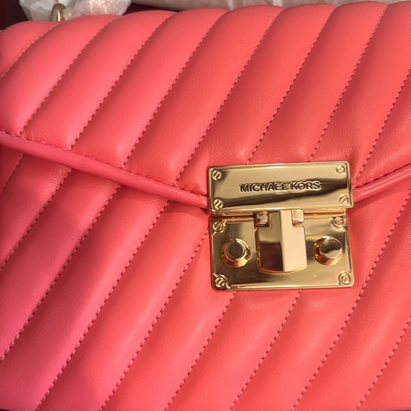 Michael Kors Rose purse MD Vegan Faux Leather Flap Bag In Grapefruit - Picture 7 of 11